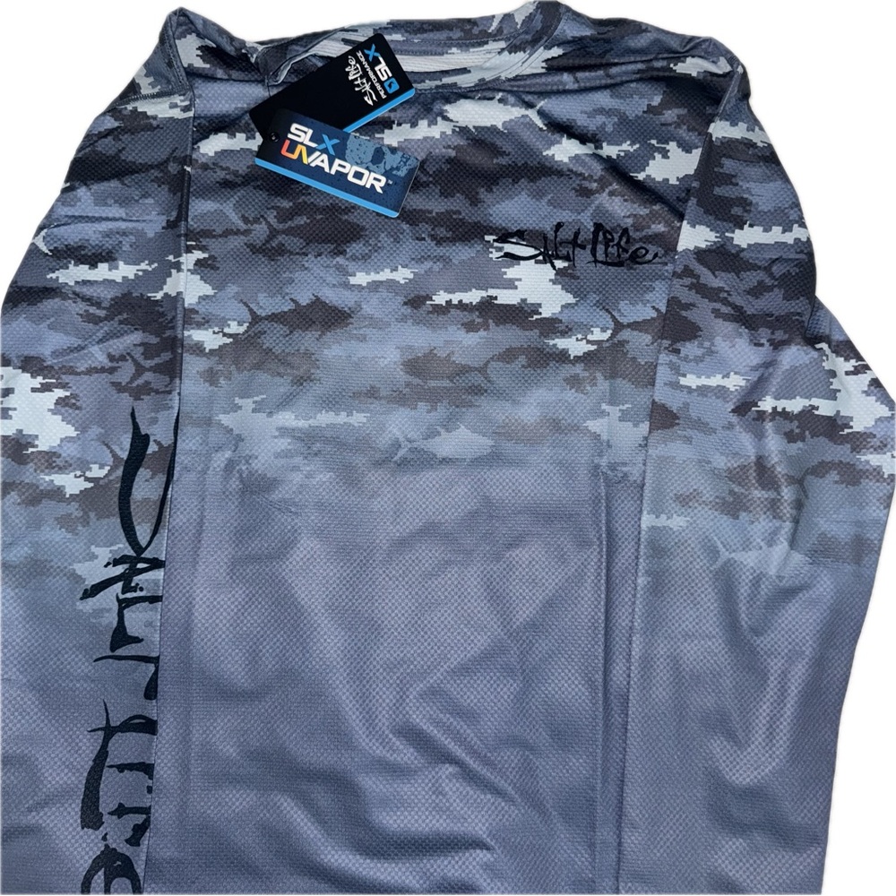 Salt Life Blue and Gray Performance Shirt‎ Men’s size M
